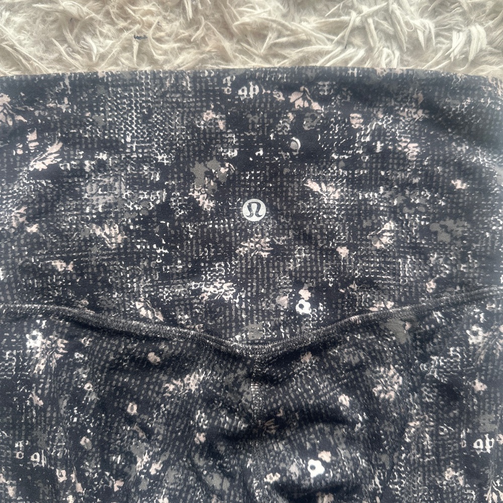 Lululemon Align Leggings Black Design Size 4 25”